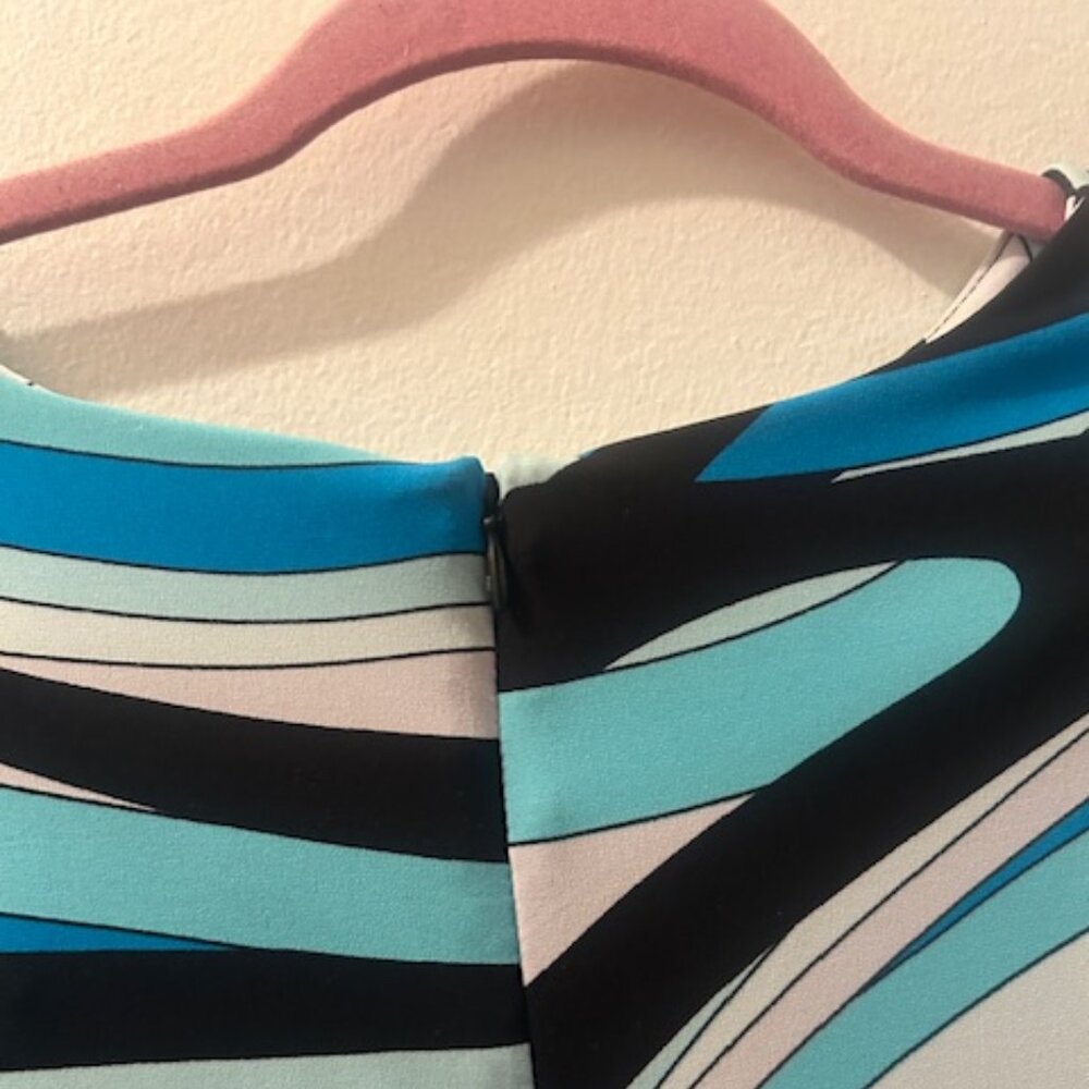 Michael Kors Abstract Geometric Retro Print Shades of Blue Stretch MiniDress NWT - Picture 12 of 16